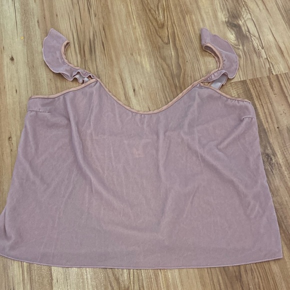 VICTORIA’S SECRET velvet ruffle strap camisole Large - Picture 1 of 8